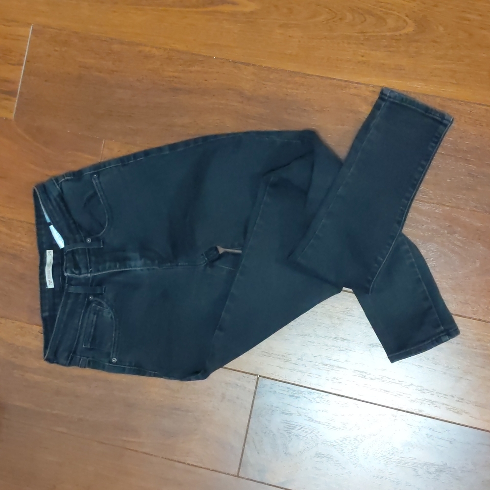721 skinny jeans black size 25"